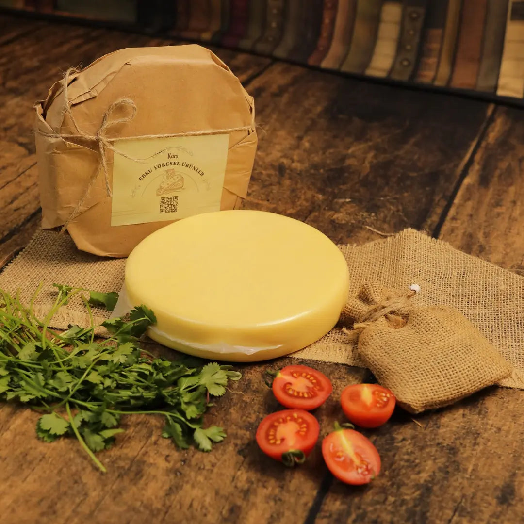 Kars Göbek Kaşar Peyniri